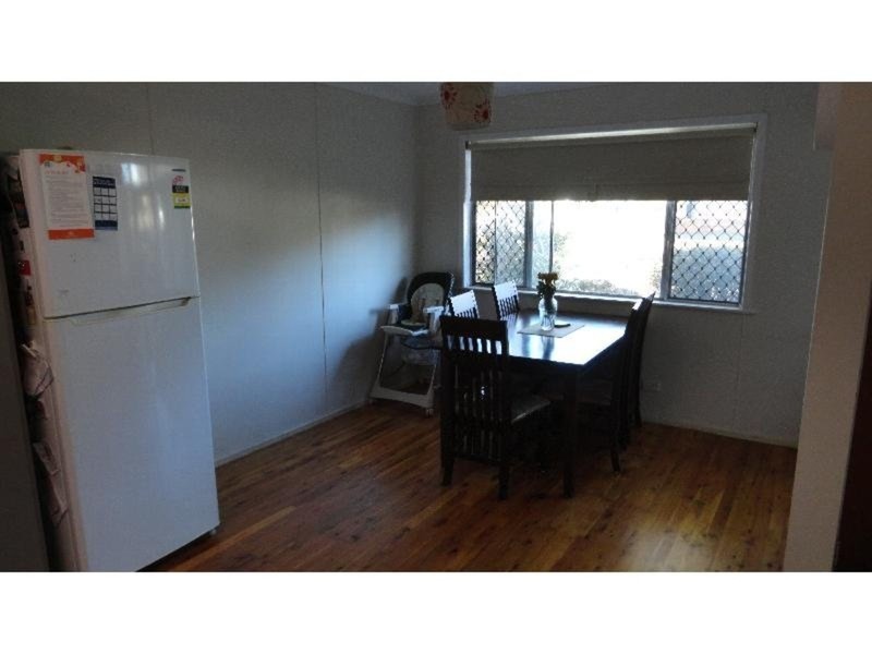 1 Eileen Street, Harristown QLD 4350