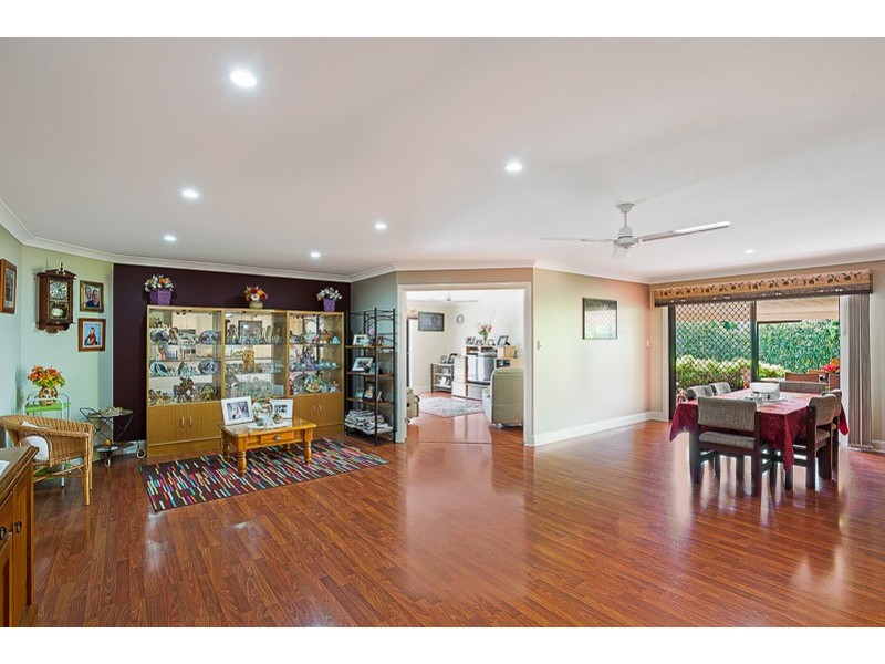 62 Phipps Drive, Meringandan West QLD 4352