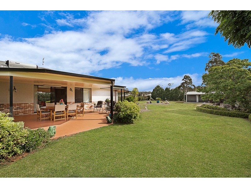 62 Phipps Drive, Meringandan West QLD 4352