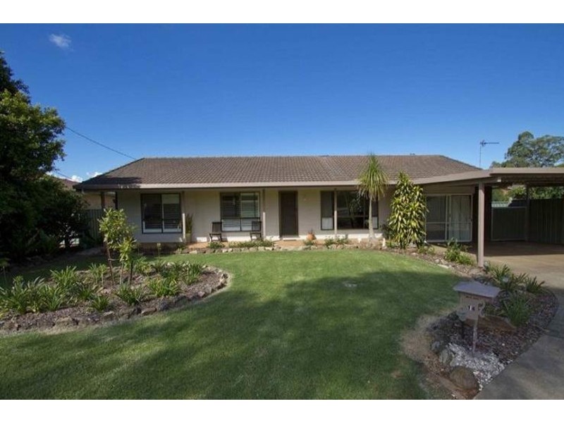 14 Talinga Street, Mount Lofty QLD 4350