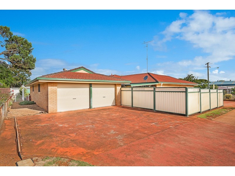 65 Fitzpatrick Street, Wilsonton QLD 4350