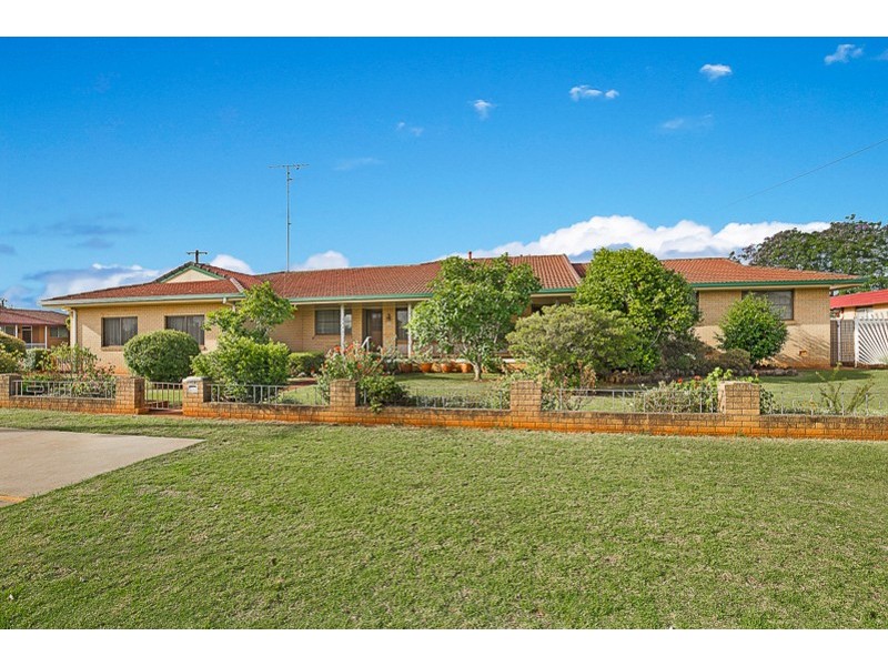 65 Fitzpatrick Street, Wilsonton QLD 4350
