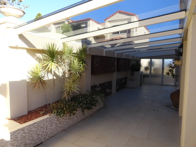 4/4 Mannuem Court, Rangeville QLD 4350