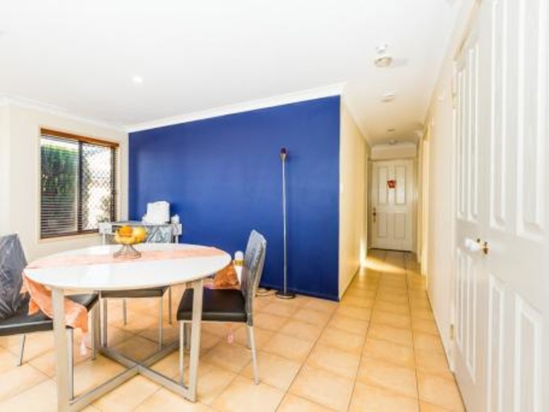 2/251 Nelson Street, Kearneys Spring QLD 4350