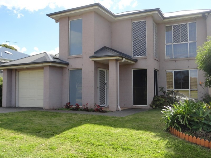 1/375 Stenner, Kearneys Spring QLD 4350