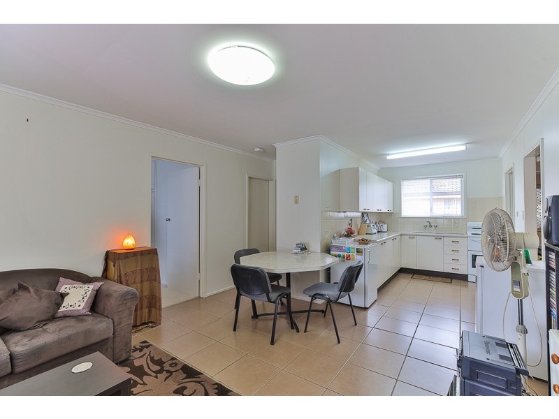 43 Hoepper Street, Kearneys Spring QLD 4350