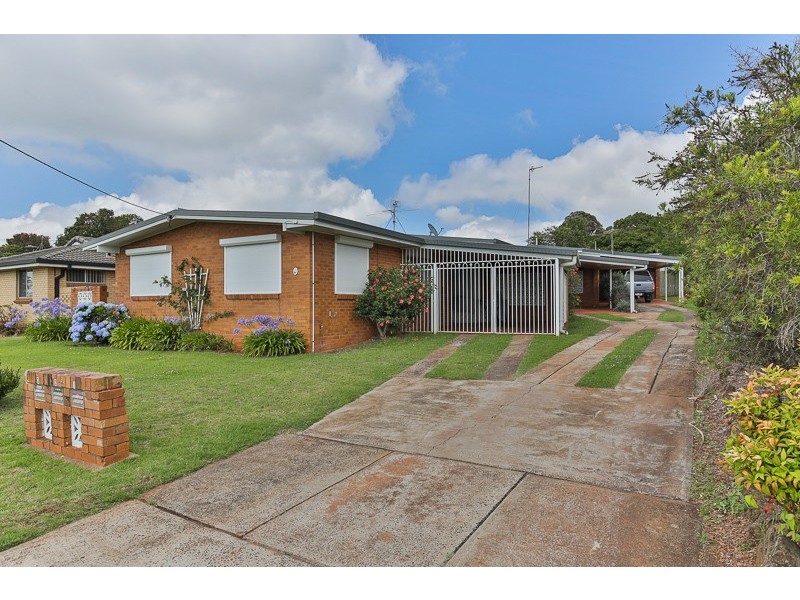 43 Hoepper Street, Kearneys Spring QLD 4350