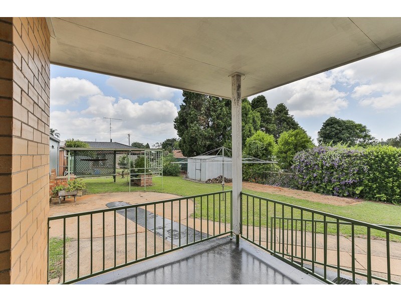 7 Binns Street, South Toowoomba QLD 4350