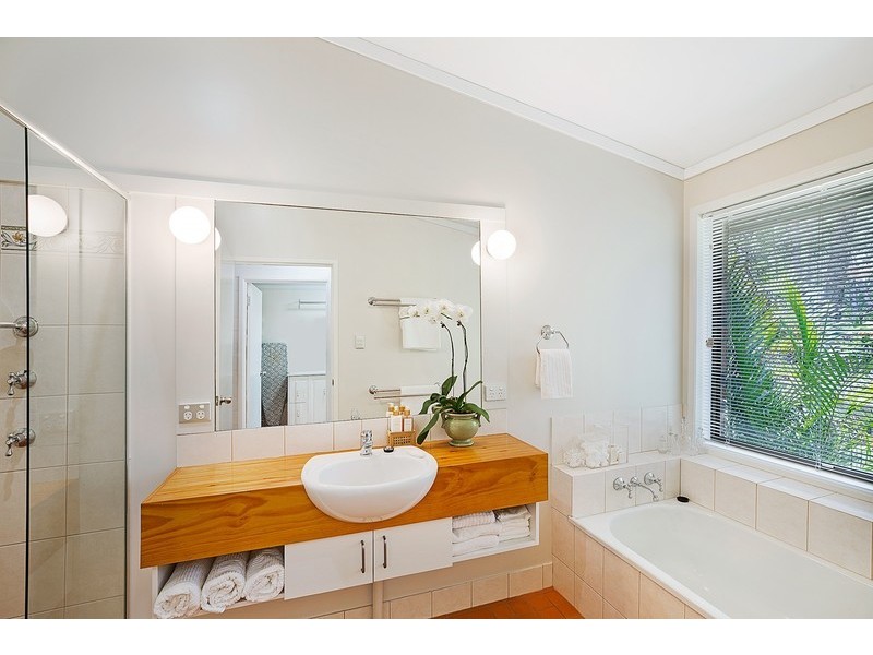 3 Niddrie Drive, Middle Ridge QLD 4350