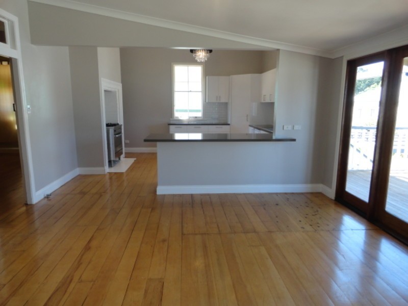 8 Somme Street, North Toowoomba QLD 4350