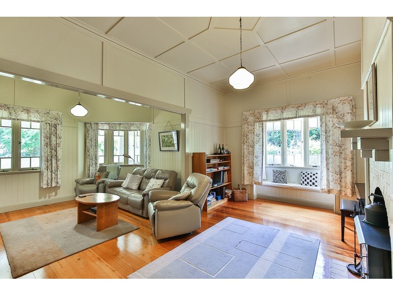 10 Anderson Street, East Toowoomba QLD 4350