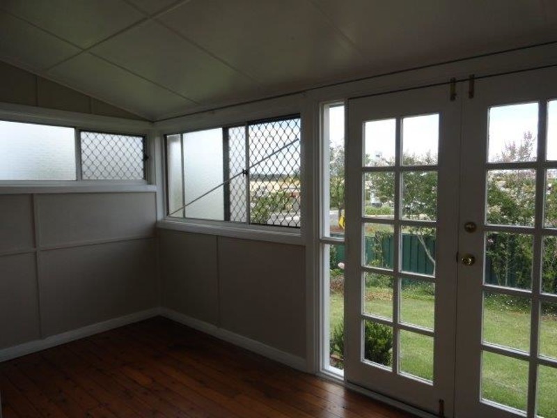 122 Ruthven Street, Toowoomba QLD 4350