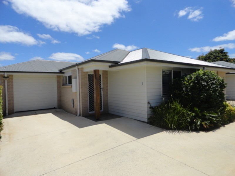 1/766B Ruthven Street, South Toowoomba QLD 4350