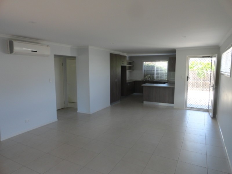 1/766B Ruthven Street, South Toowoomba QLD 4350