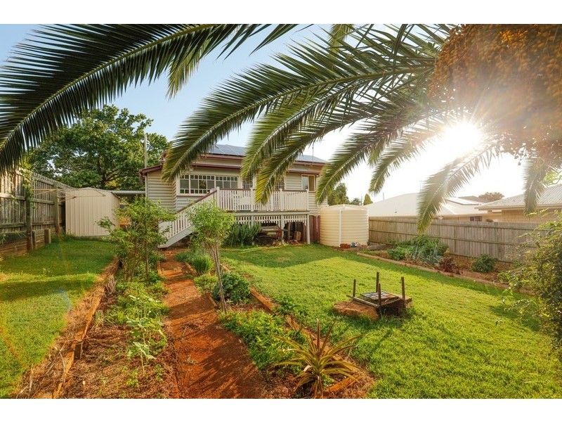 61 Mabel Street, Toowoomba QLD 4350