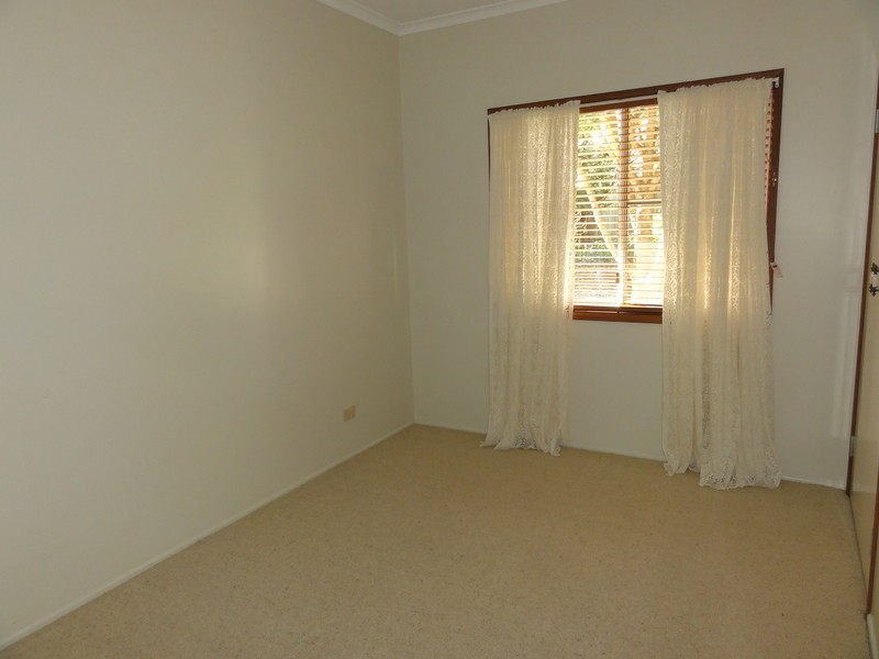 2 Radiata Court, Darling Heights QLD 4350