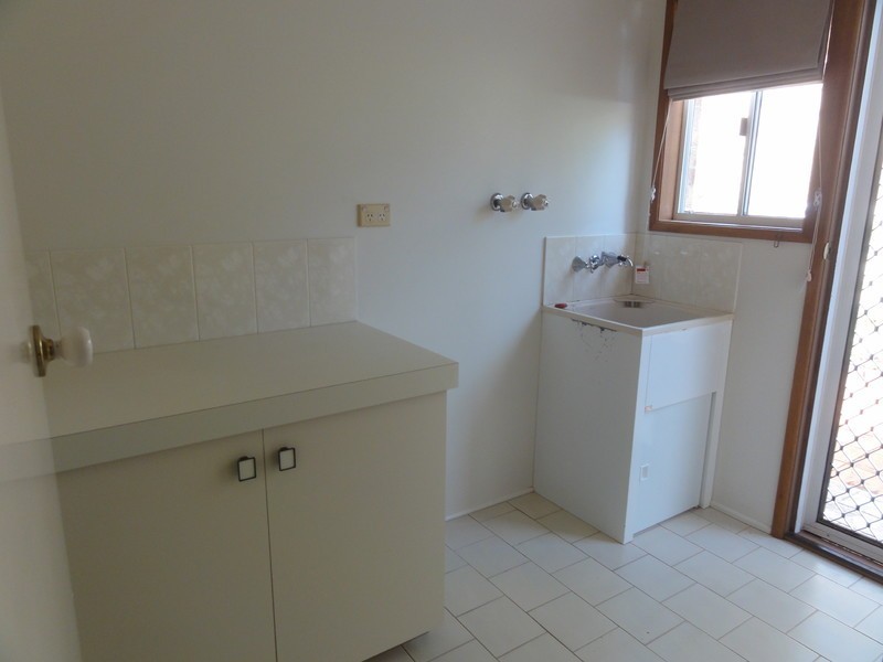 2 Radiata Court, Darling Heights QLD 4350