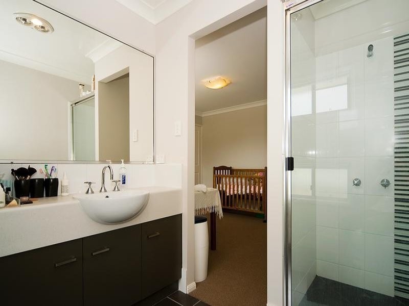 3/101 Stuart Street, North Toowoomba QLD 4350