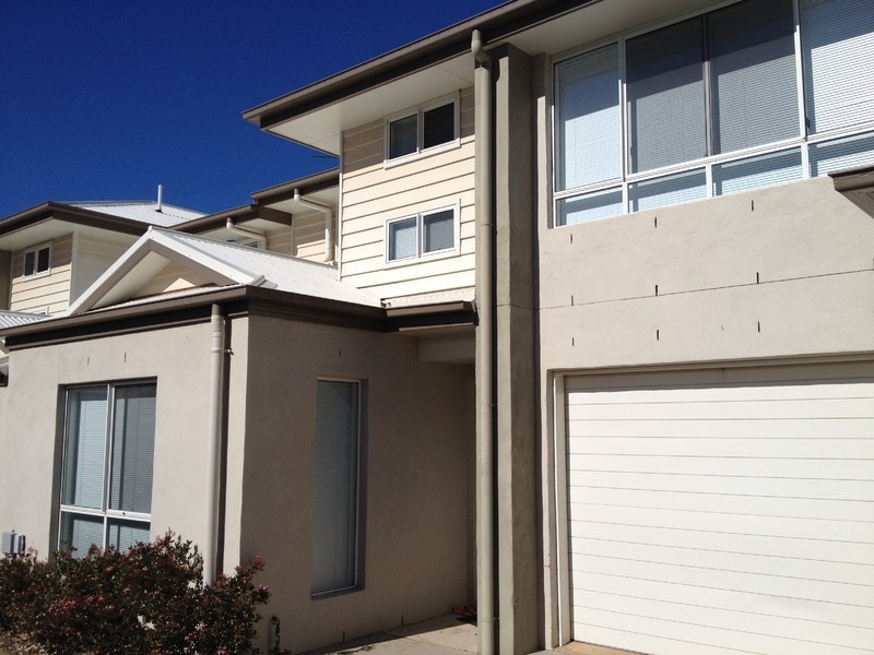 3/101 Stuart Street, North Toowoomba QLD 4350