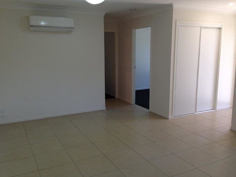 1/2a Beatty Street, Mount Lofty QLD 4350