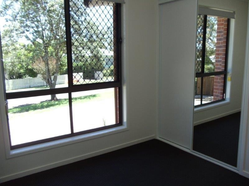 1/2a Beatty Street, Mount Lofty QLD 4350
