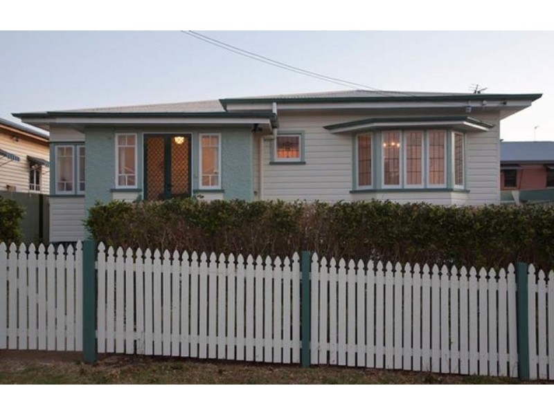 14 Alice Street, East Toowoomba QLD 4350