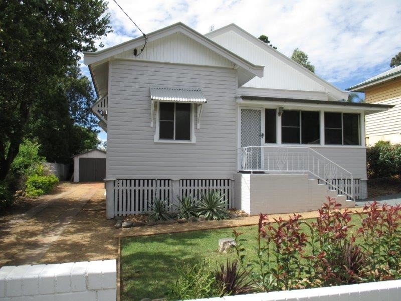 5 Mansford Street, North Toowoomba QLD 4350