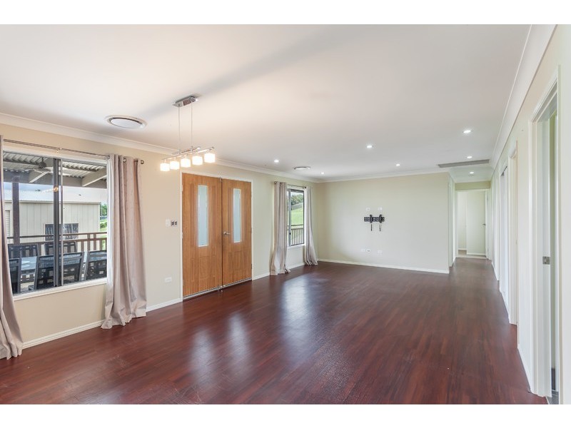 33 Catherine Crescent, Kingsthorpe QLD 4400