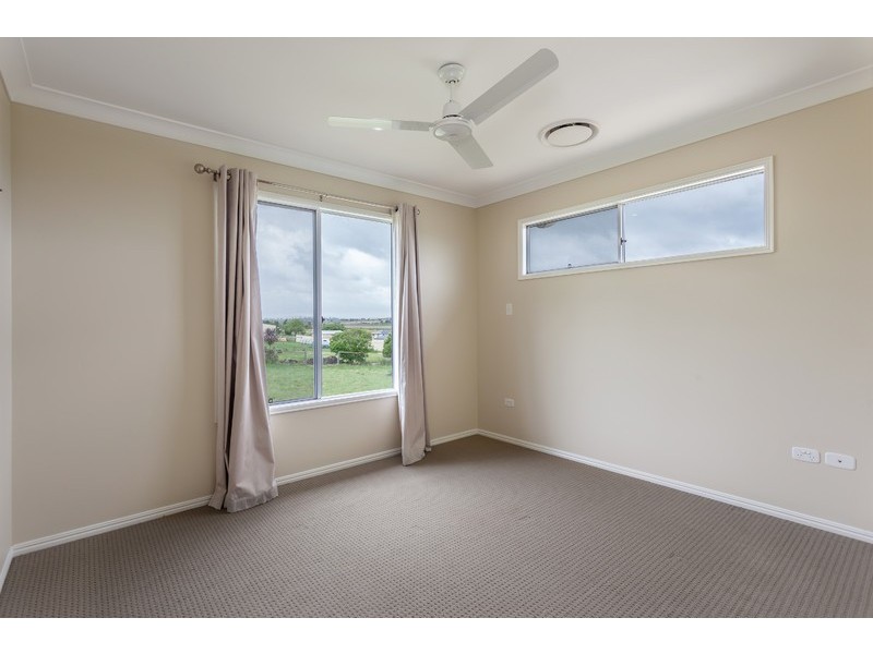 33 Catherine Crescent, Kingsthorpe QLD 4400