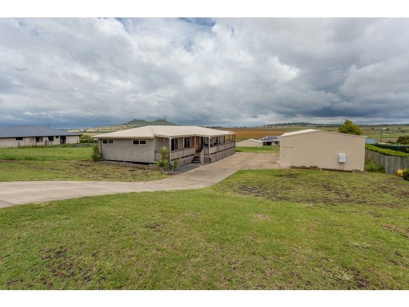 33 Catherine Crescent, Kingsthorpe QLD 4400