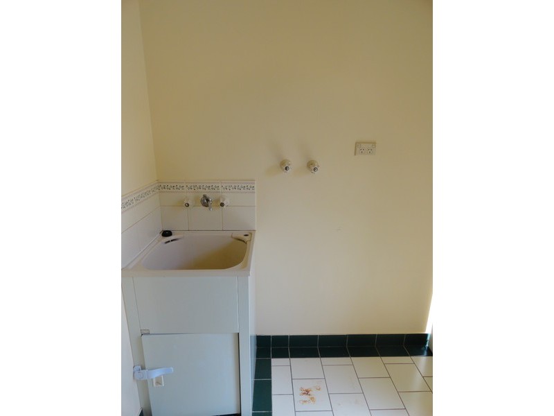 1 Hillcroft Court, Darling Heights QLD 4350