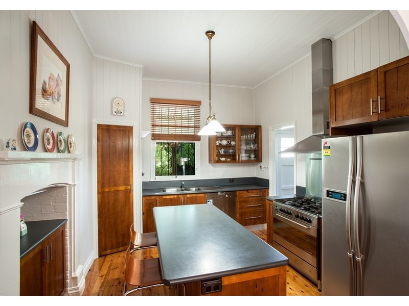 90 Lindsay Street, East Toowoomba QLD 4350