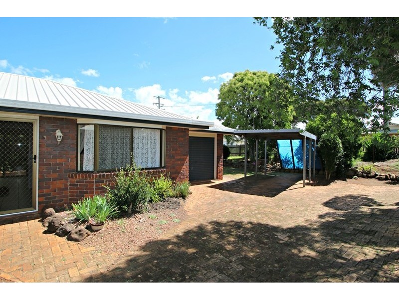 286 Greenwattle Street, Wilsonton Heights QLD 4350