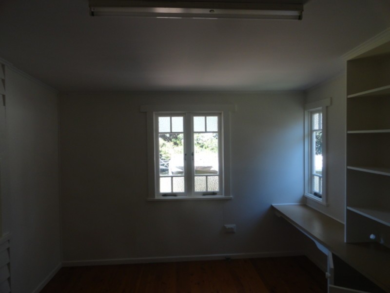 18 Herries Street, East Toowoomba QLD 4350