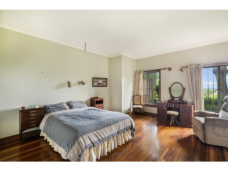 2 East Street, Redwood QLD 4350