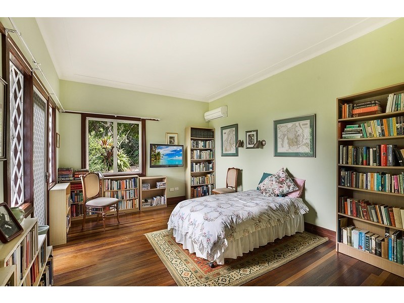 2 East Street, Redwood QLD 4350