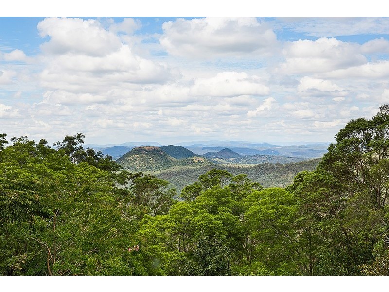 2 East Street, Redwood QLD 4350