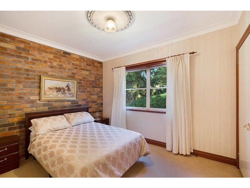 3a Macqueen Street, Mount Lofty QLD 4350