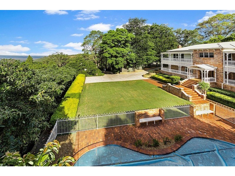 3a Macqueen Street, Mount Lofty QLD 4350