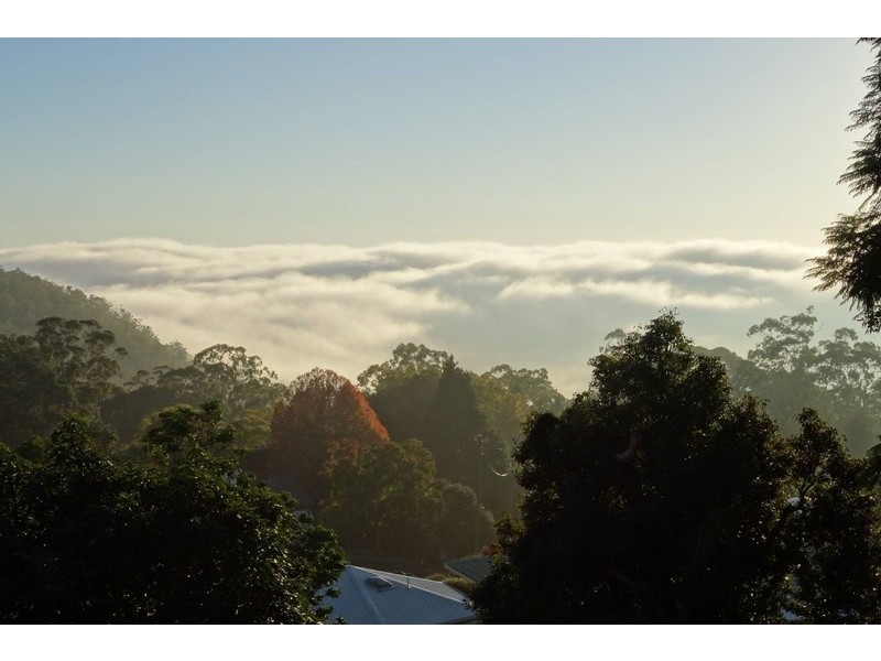 3a Macqueen Street, Mount Lofty QLD 4350