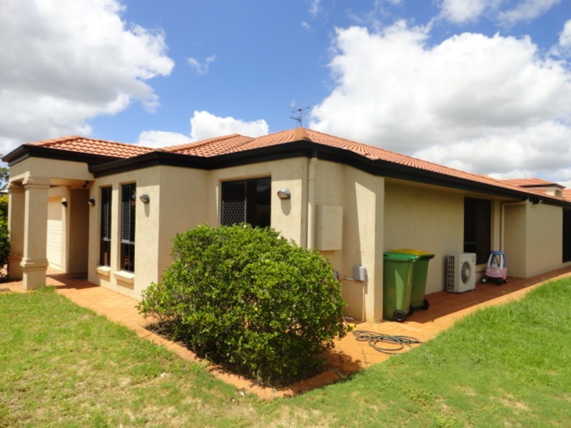 14 St Andrews Court, Middle Ridge QLD 4350