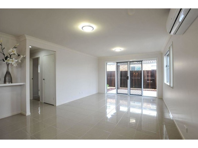 3/5 Gatfield Street`, Newtown QLD 4350