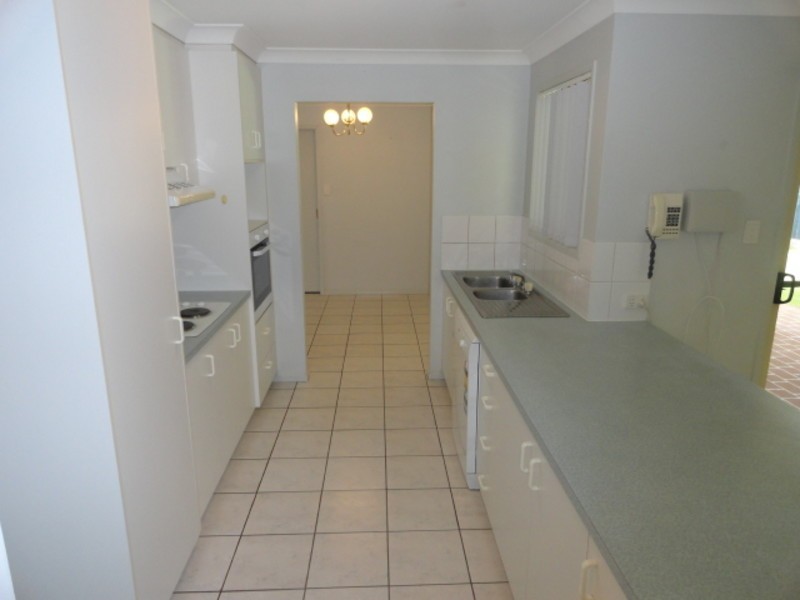 146 Spring Street, Middle Ridge QLD 4350