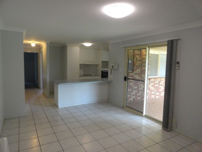 146 Spring Street, Middle Ridge QLD 4350