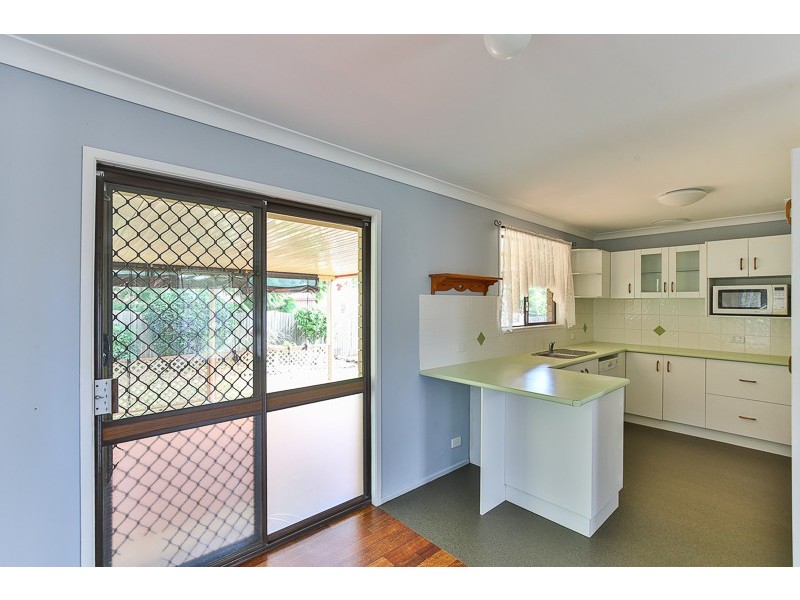 12 Hinkler Crescent, Wilsonton QLD 4350
