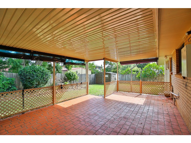 12 Hinkler Crescent, Wilsonton QLD 4350