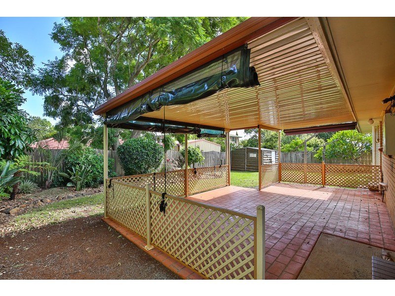 12 Hinkler Crescent, Wilsonton QLD 4350