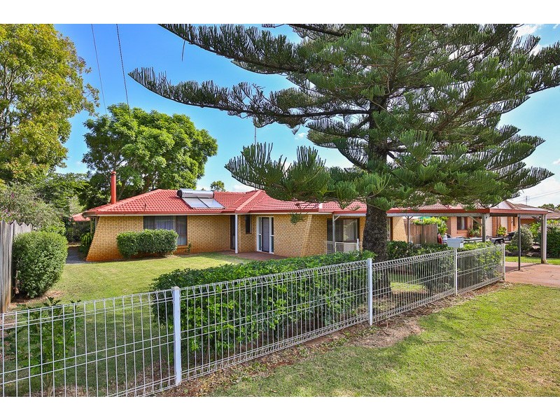 12 Hinkler Crescent, Wilsonton QLD 4350