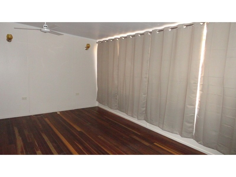 40 Hill Street, Newtown QLD 4350