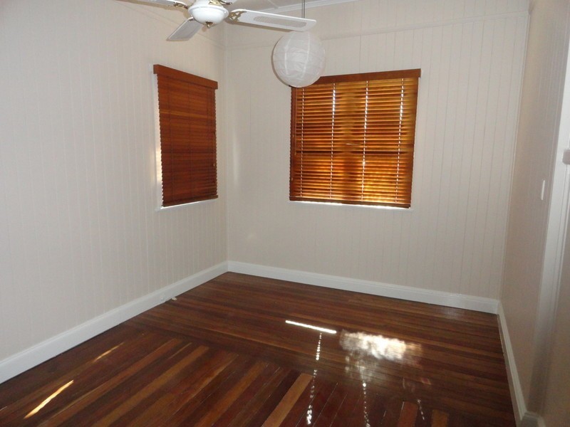 40 Hill Street, Newtown QLD 4350